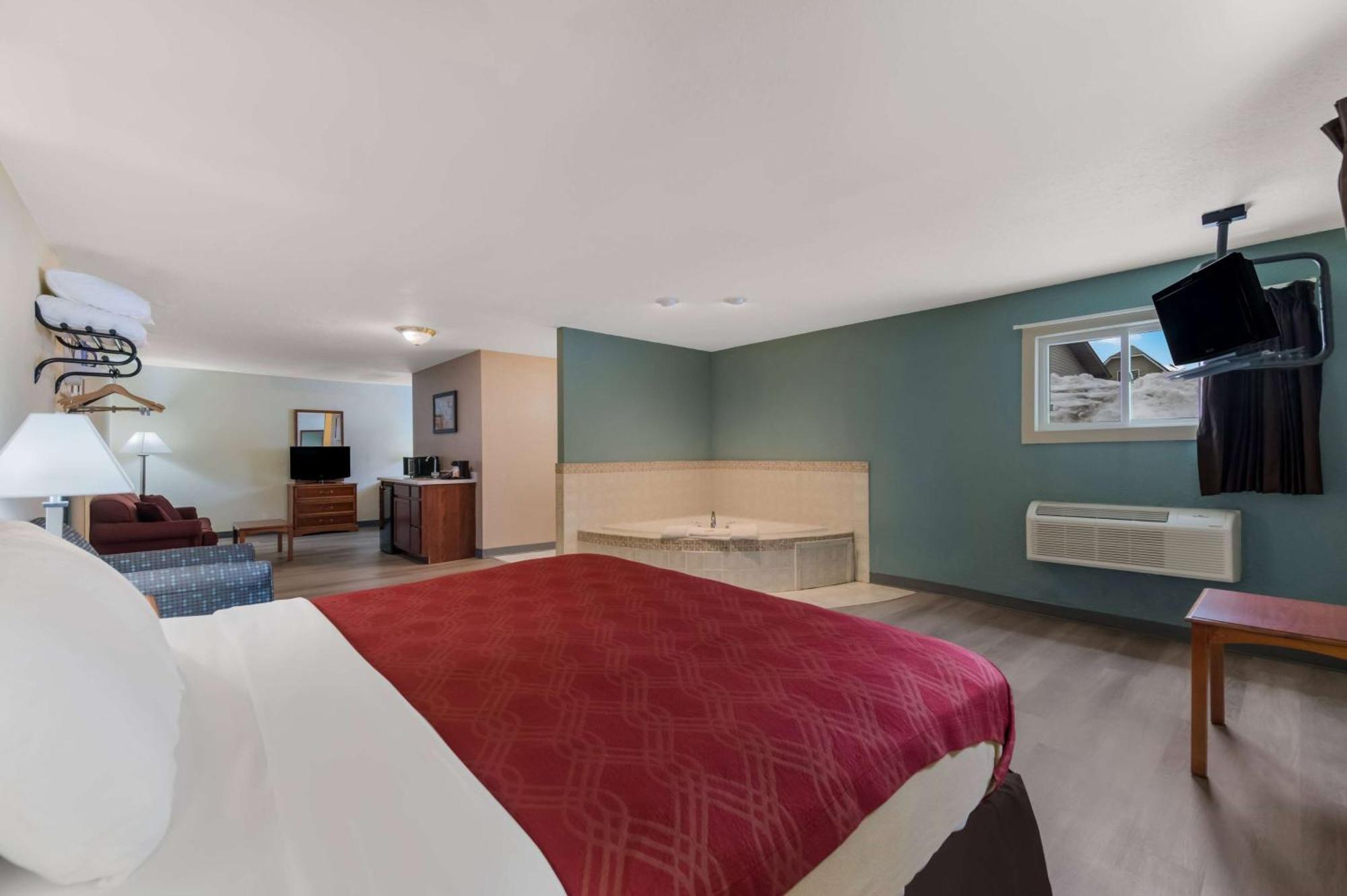 Hotel Baymont By Wyndham Iron Mountain Zewnętrze zdjęcie